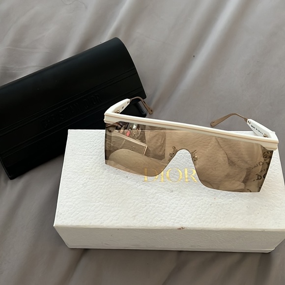 Christian Dior Visor DiorClub Sunglasses - Picture 4 of 7